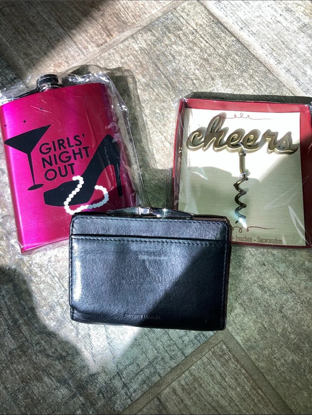 GIRLS NIGHT OUT SUPPLIES BACHELORETTE -FLASK/LEATHER WALLET /CORKSCREW NEW